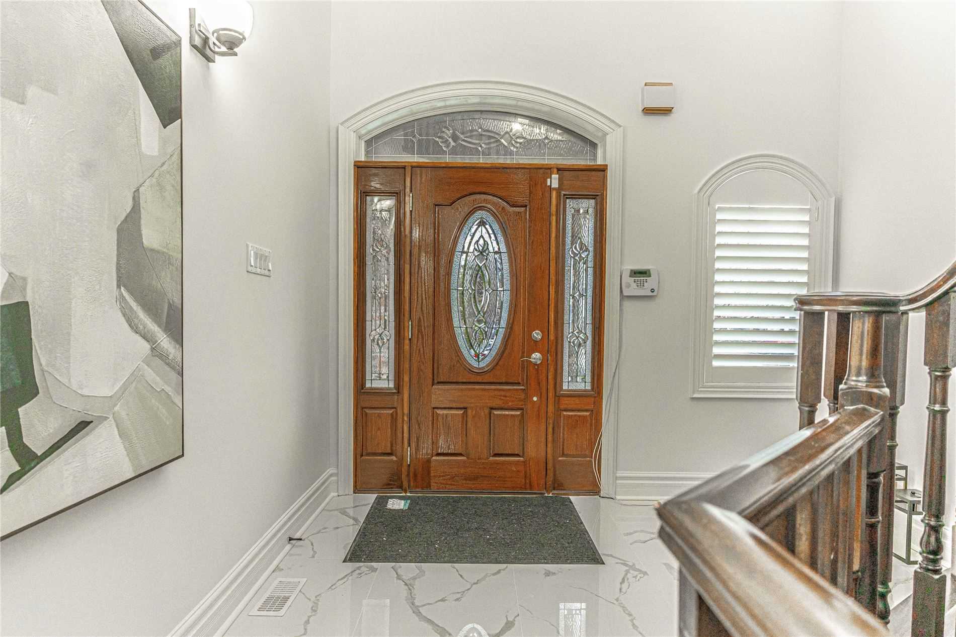 83 Harlandale Ave