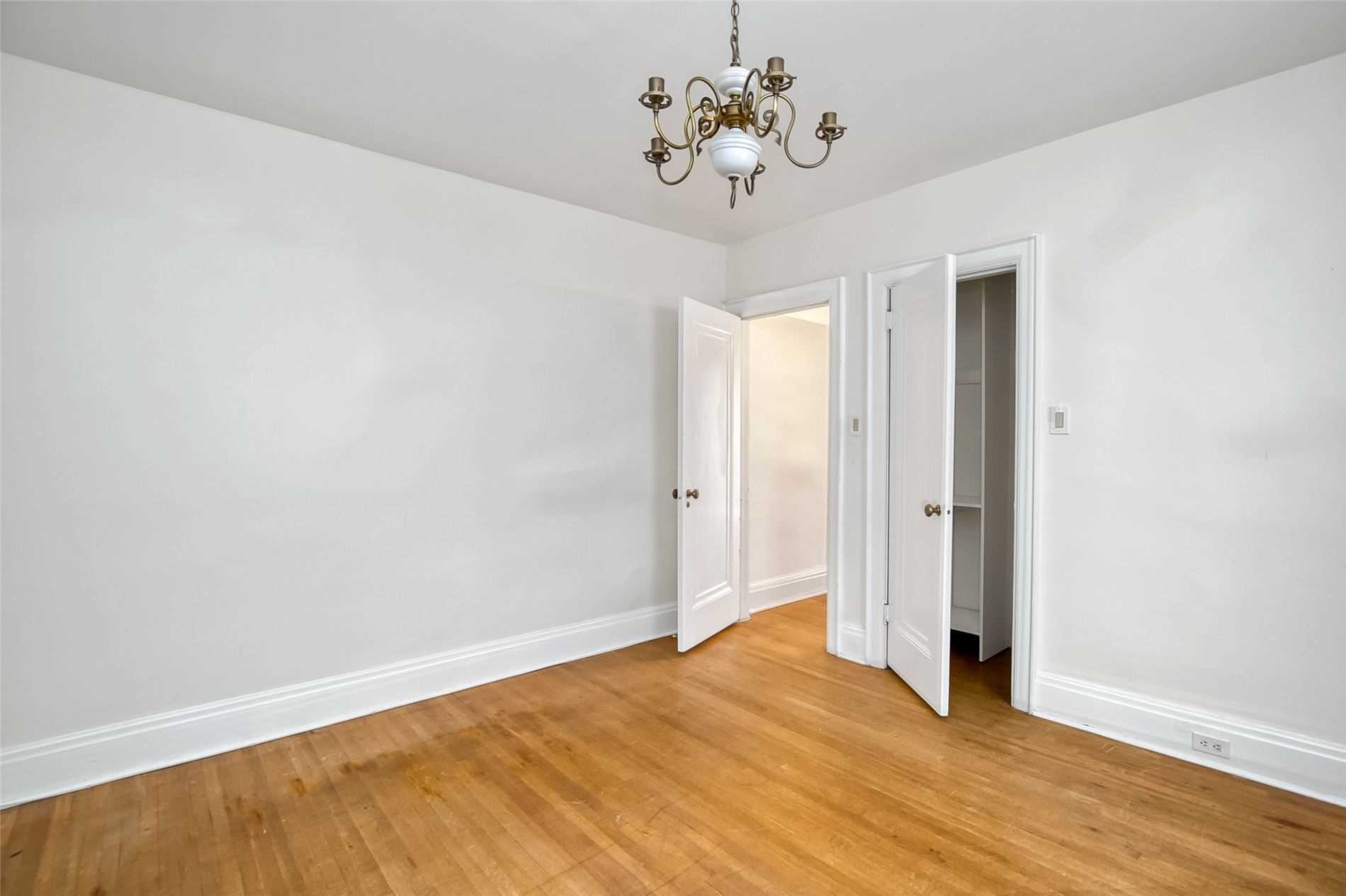 25 Coulson Ave