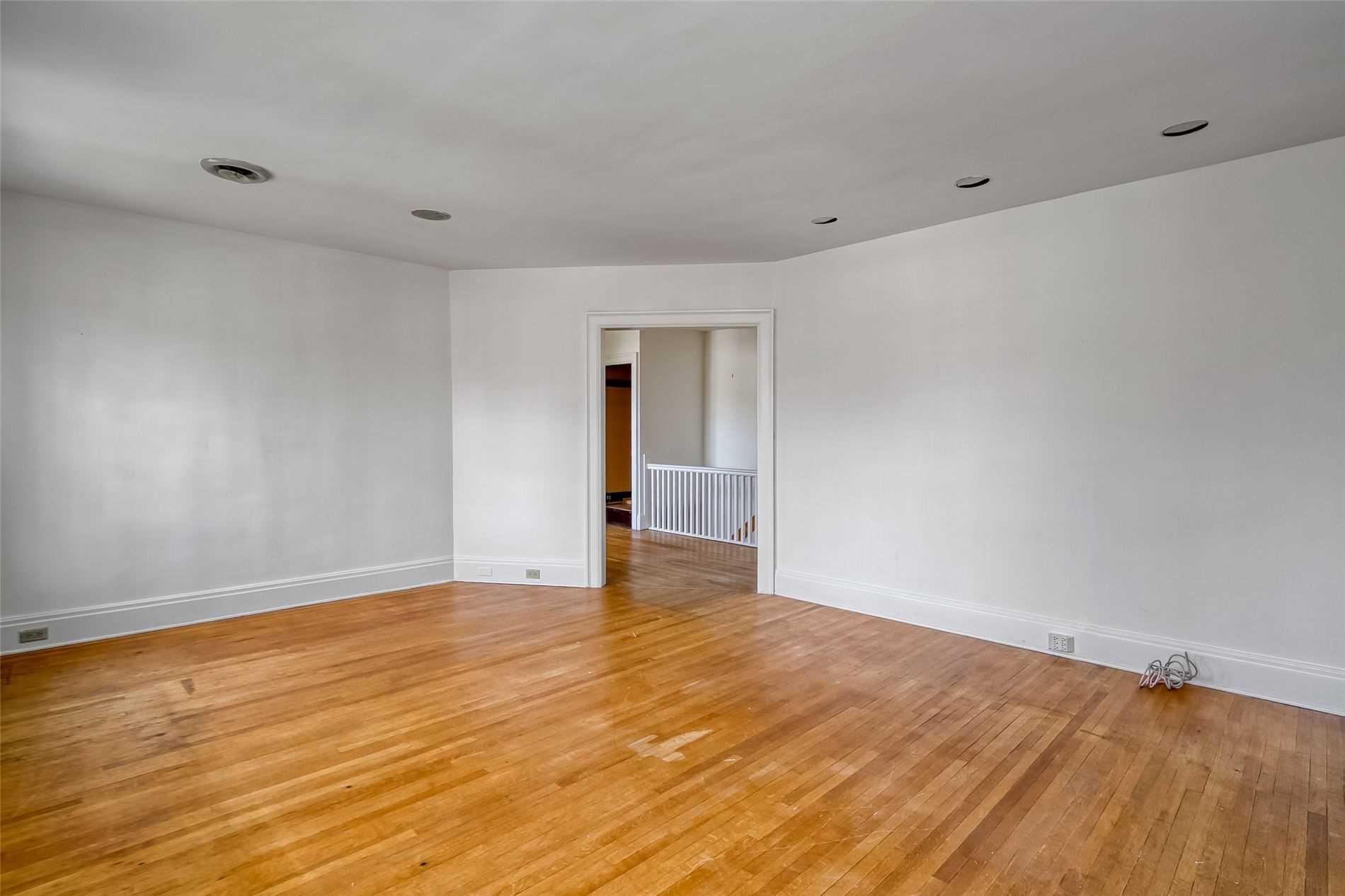 25 Coulson Ave