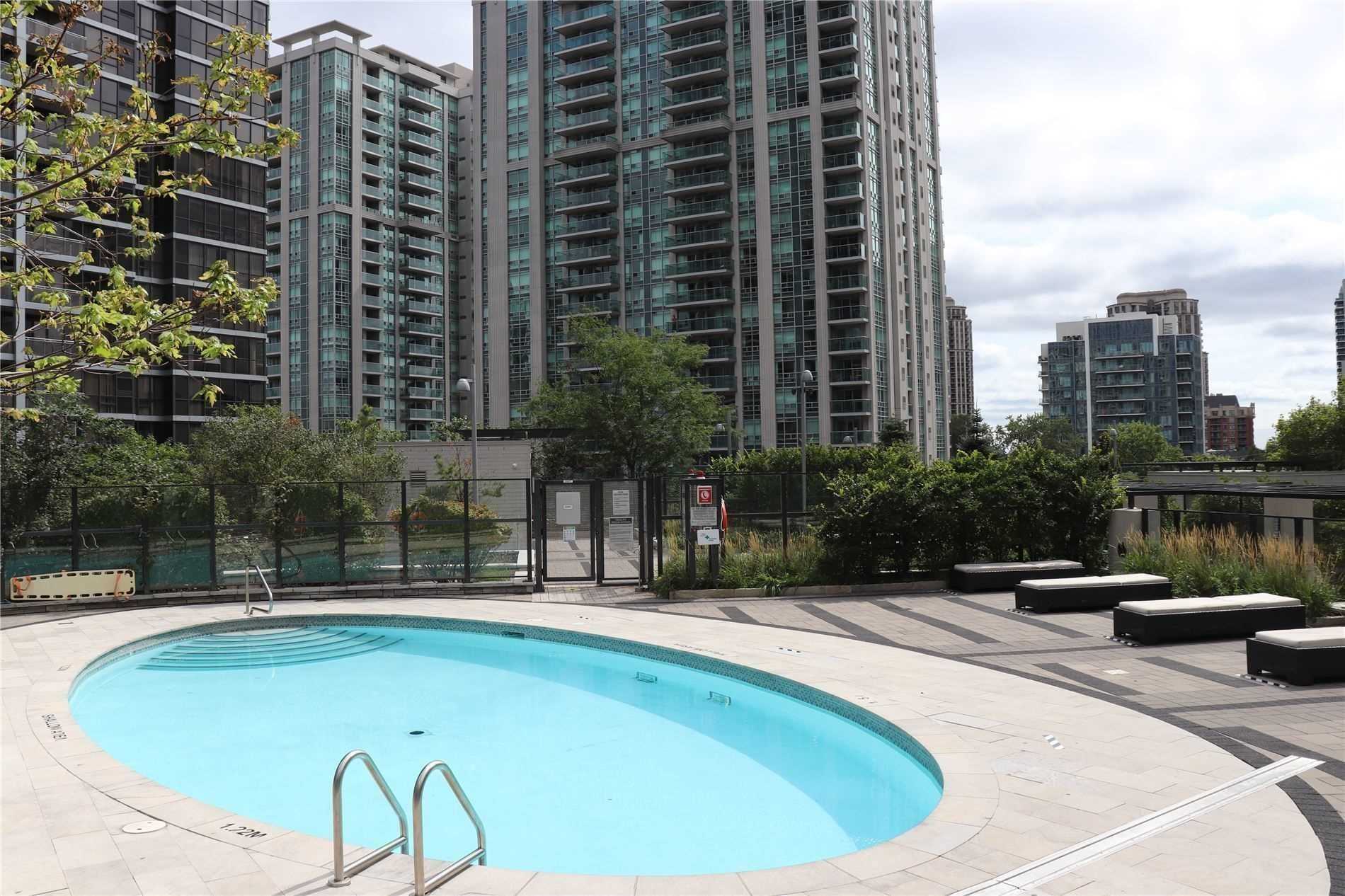 2 Anndale Dr, #3206