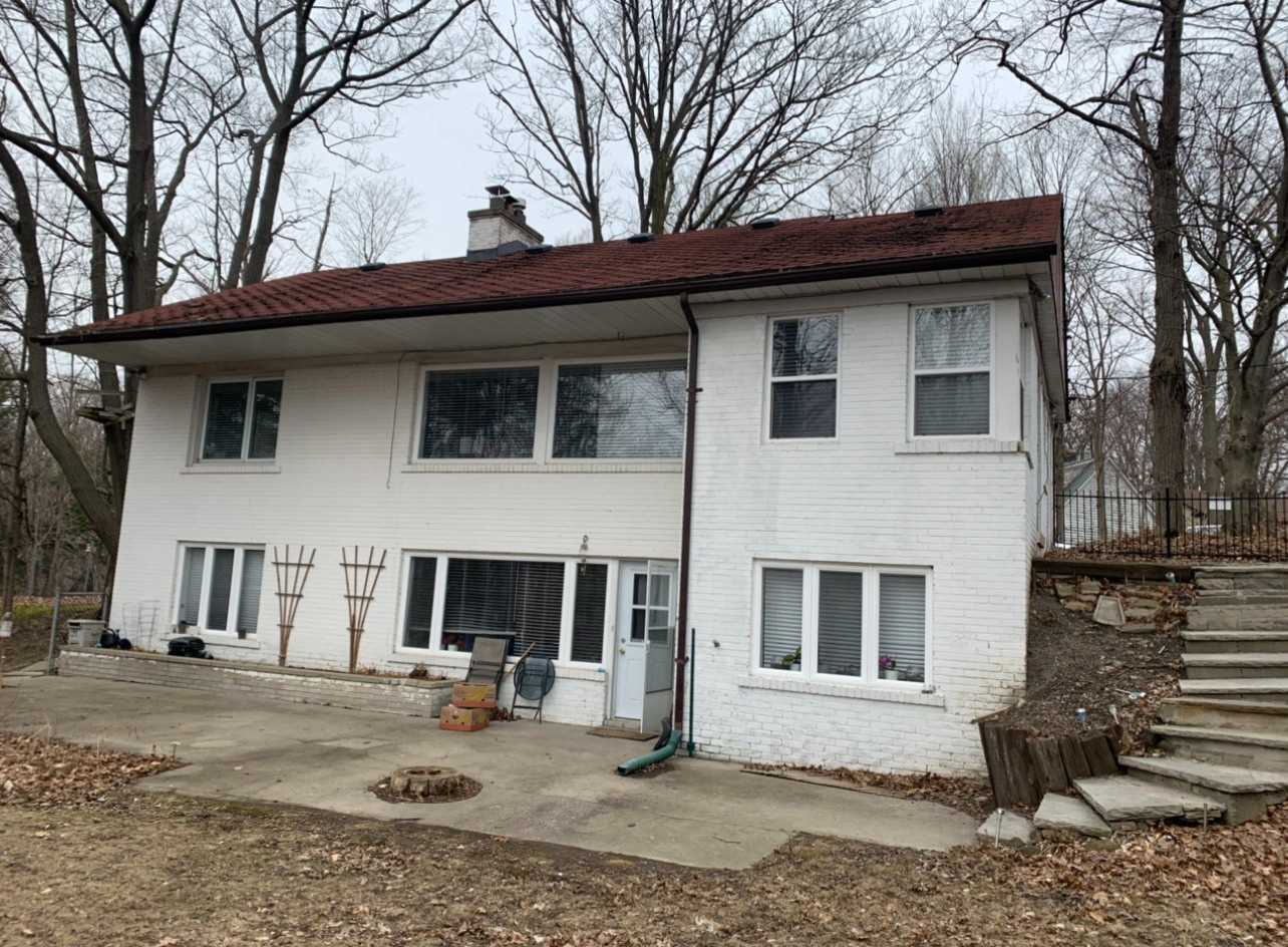 23 Roycrest Ave
