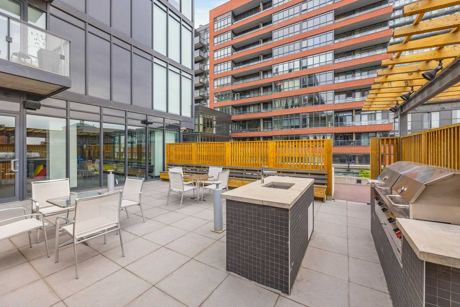 8 Dovercourt Rd, #403