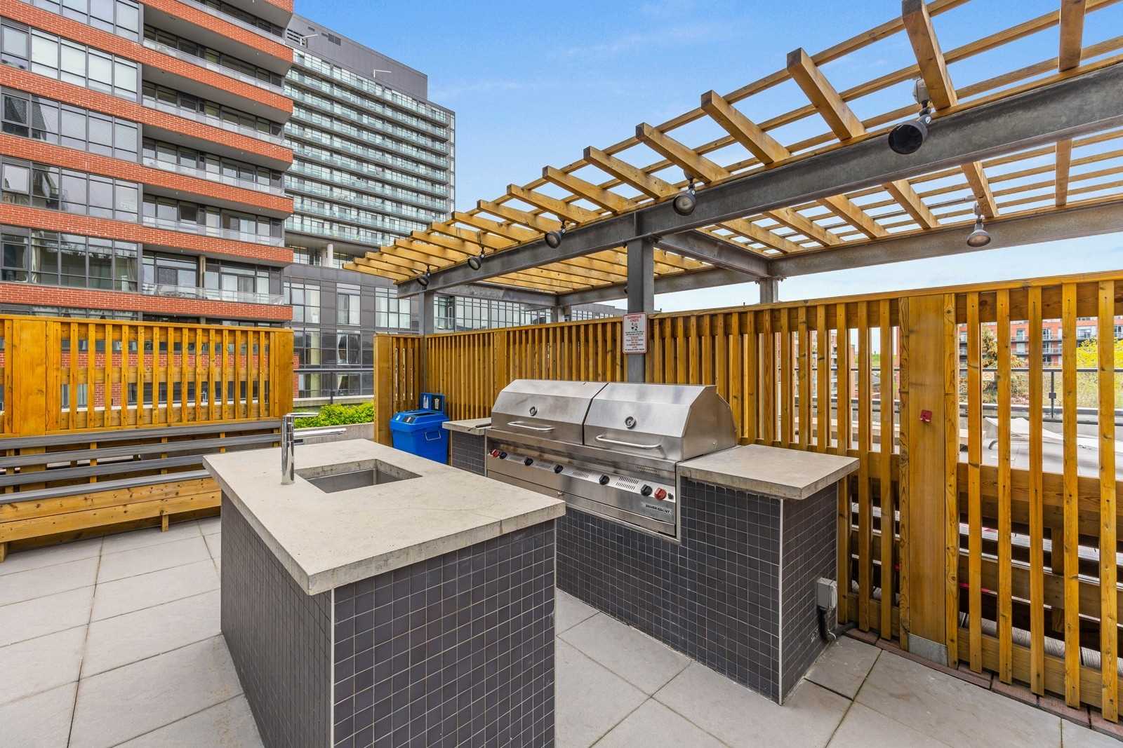 8 Dovercourt Rd, #403