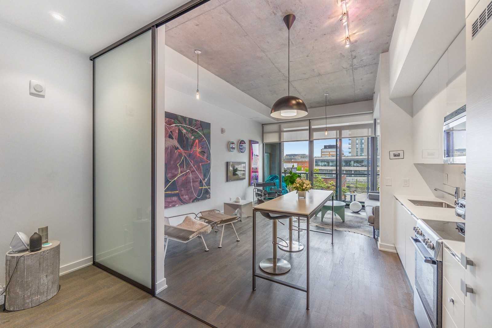 8 Dovercourt Rd, #403