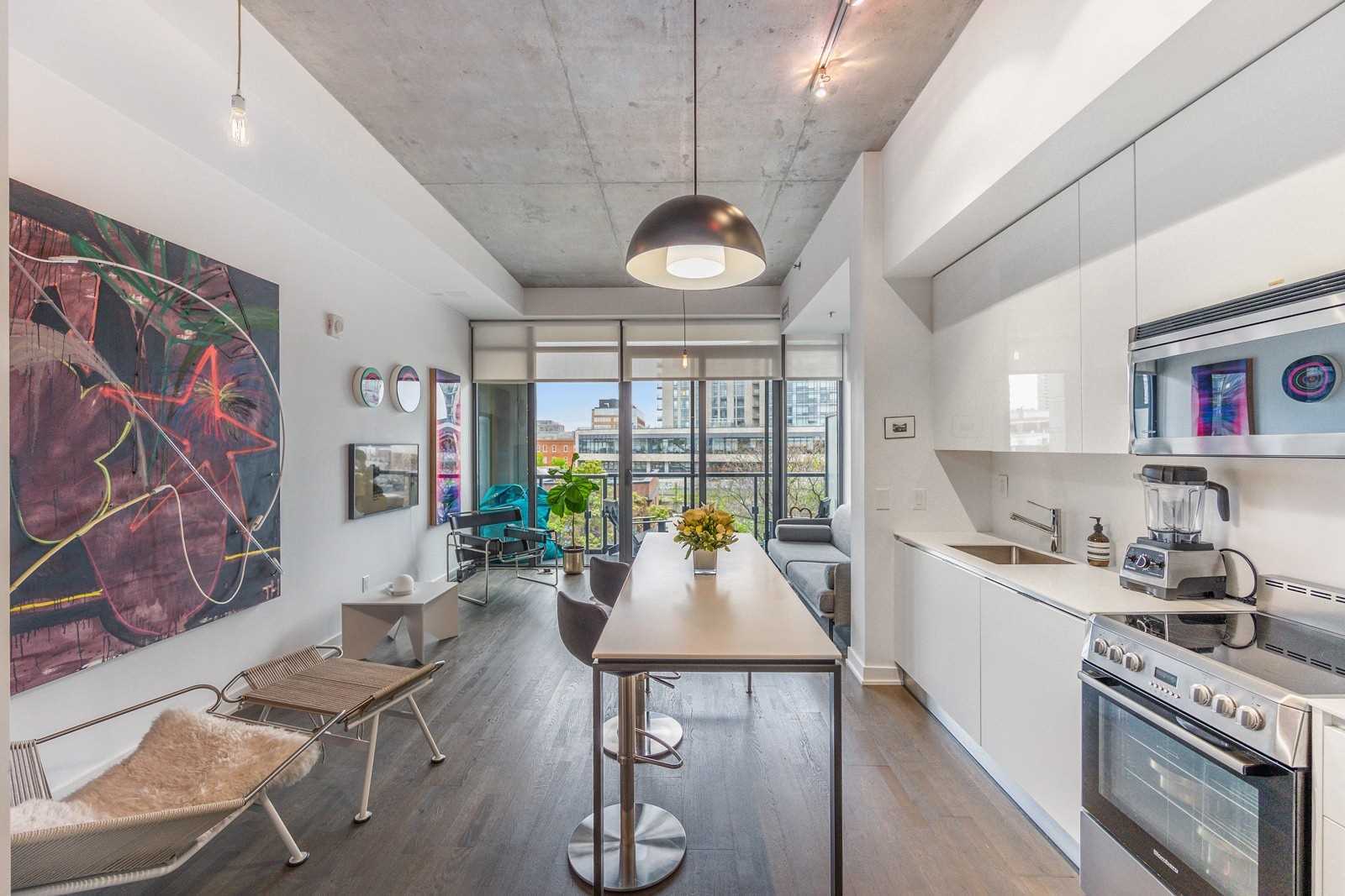 8 Dovercourt Rd, #403