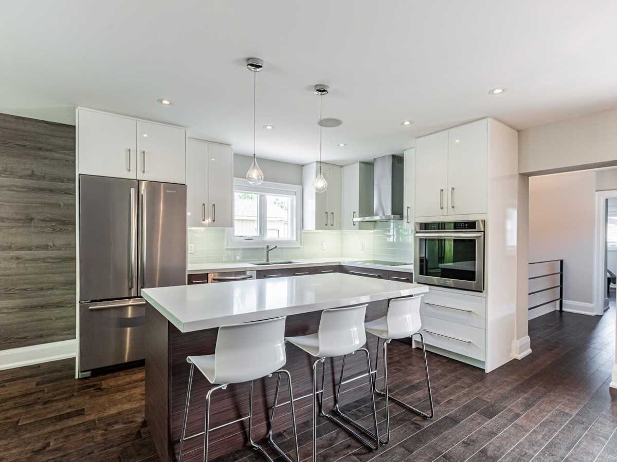8 Dunsmore Gdns
