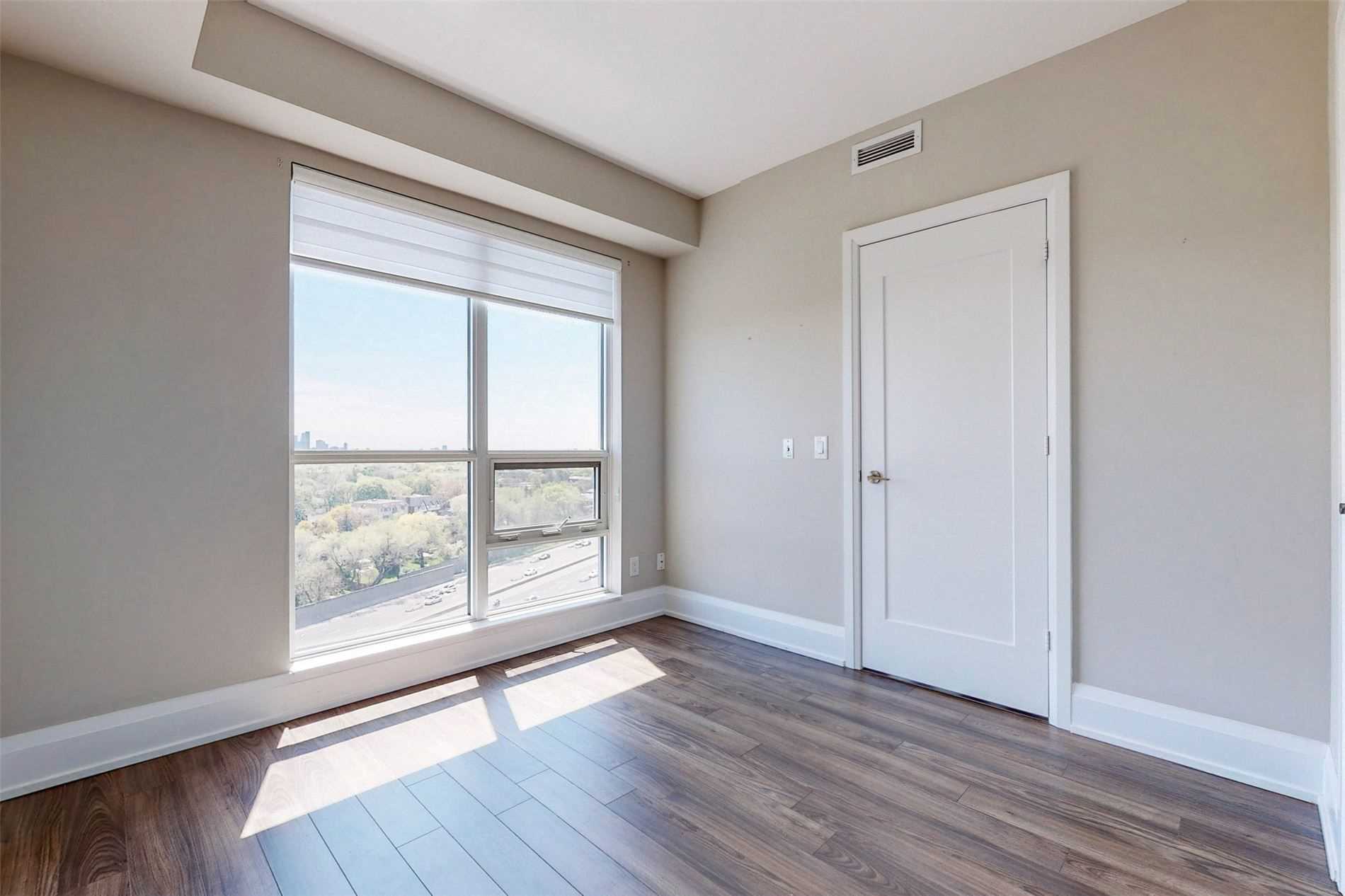 120 Harrison Garden Blvd, #1309