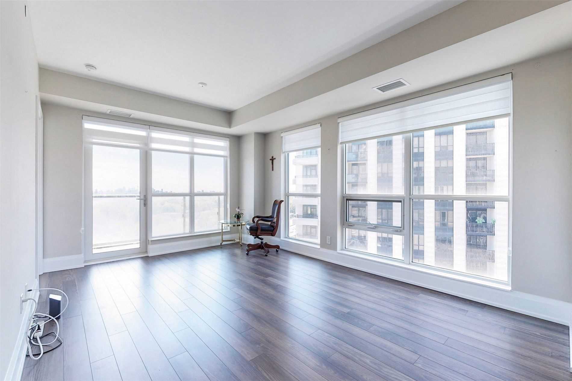120 Harrison Garden Blvd, #1309