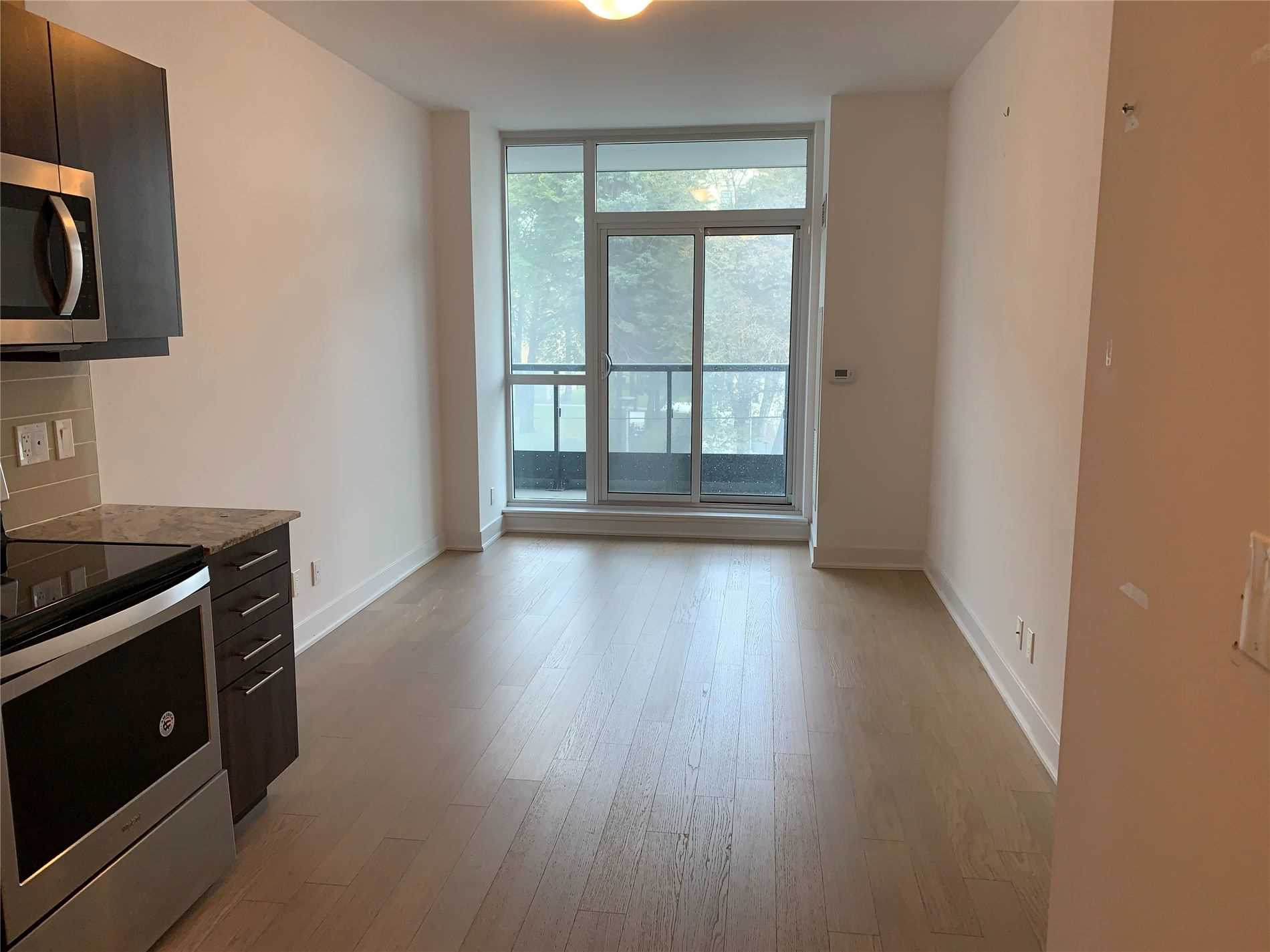 1486 Bathurst St, #202
