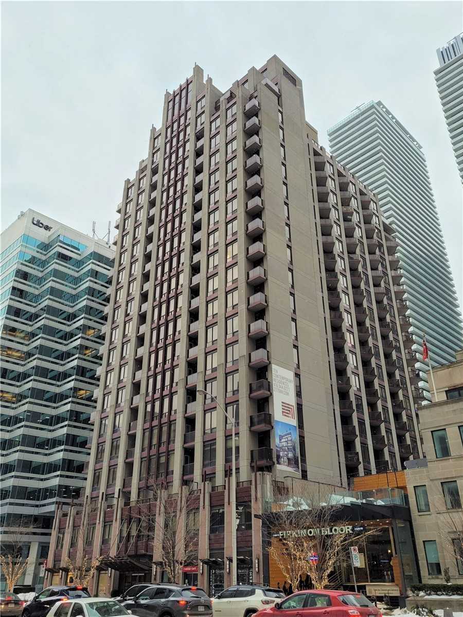 85 Bloor St E, #903