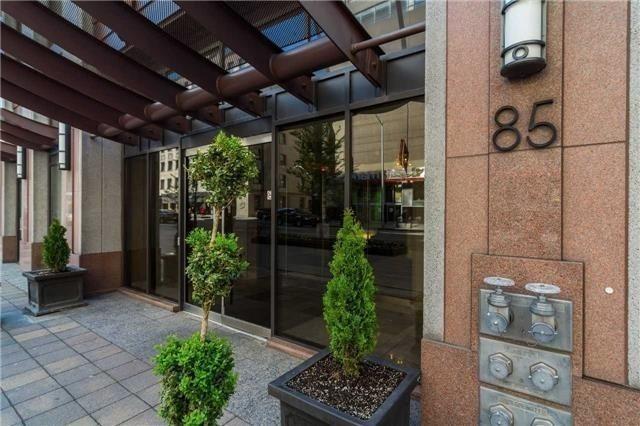 85 Bloor St E, #903