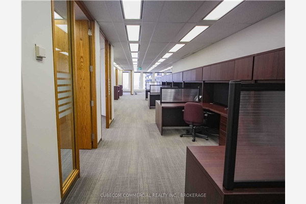 1867 Yonge St, Toronto