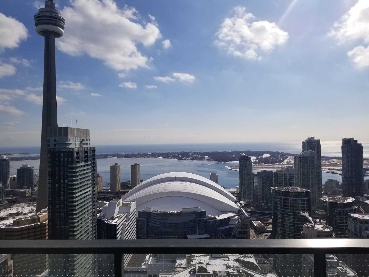 125 Blue Jays Way #5301