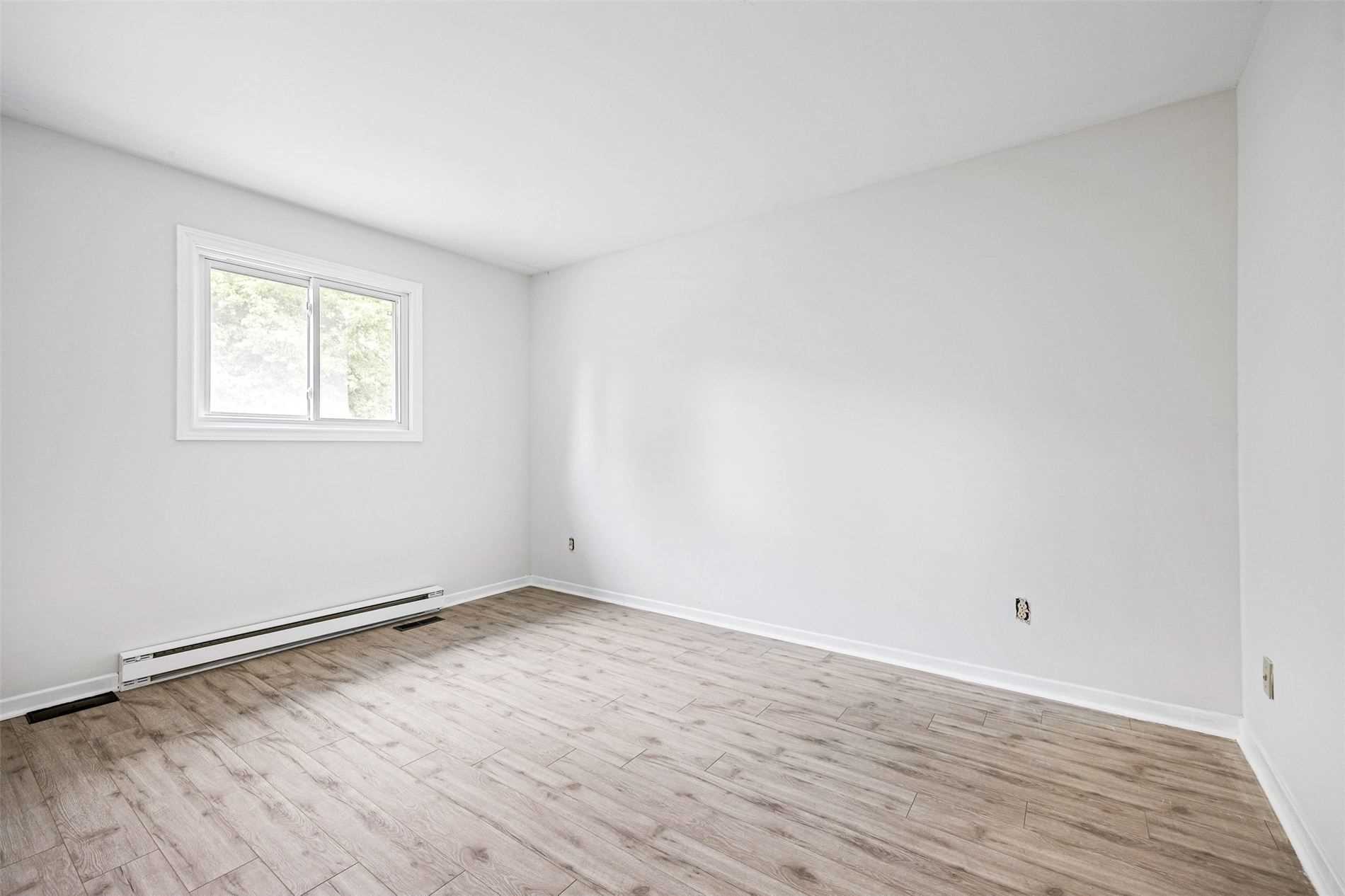 4 Chipstead Rd
