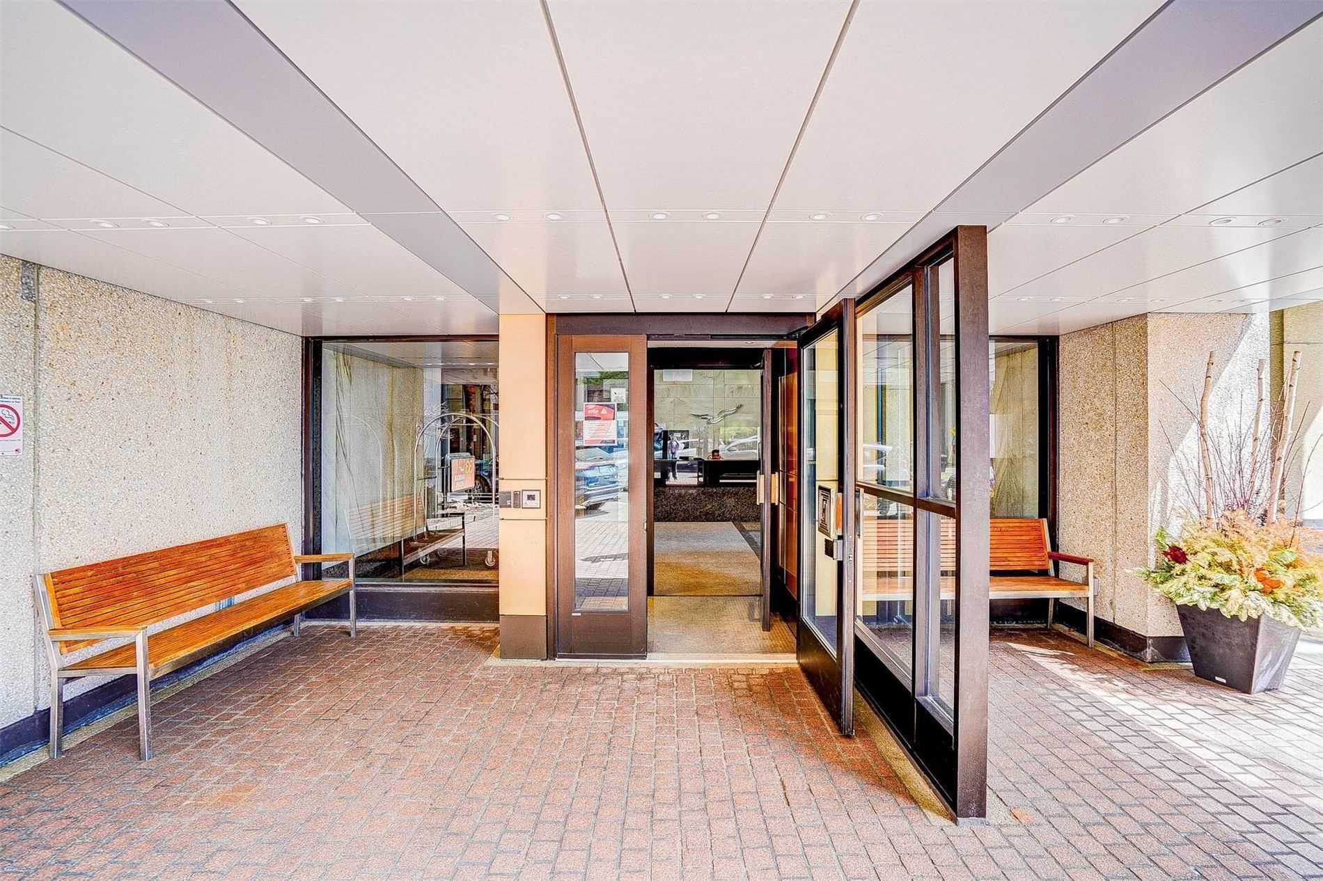 33 Harbour Sq, #1014