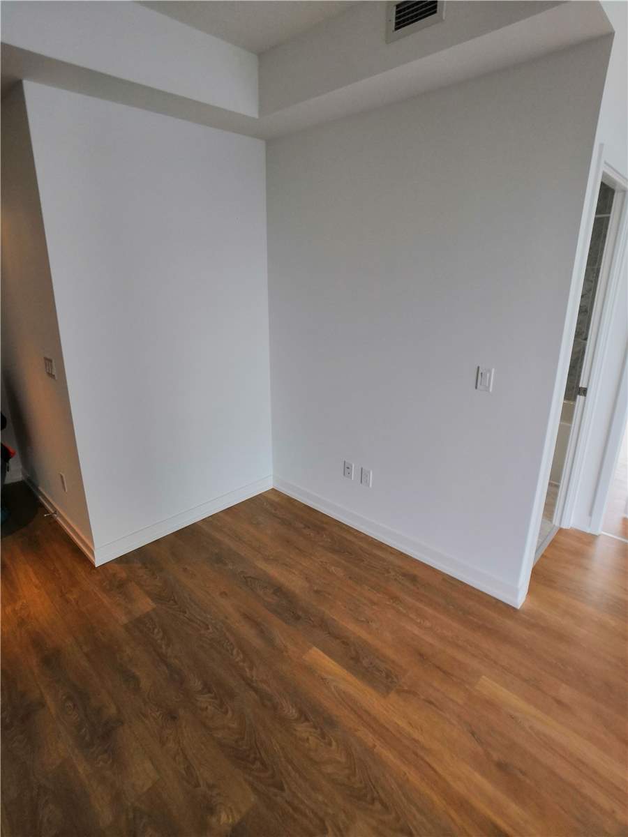 115 Mcmahon Dr, #705