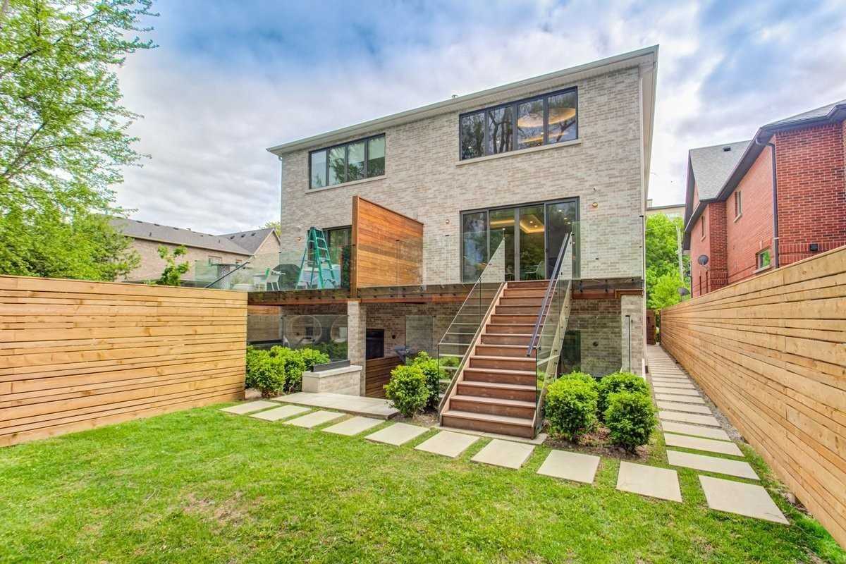 248 B Hillhurst Blvd