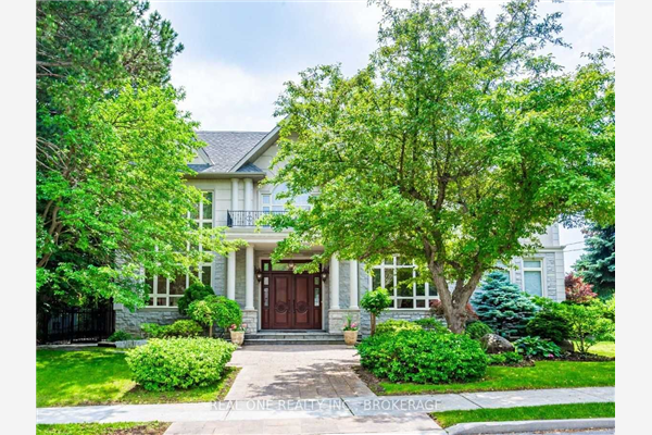 15 Royal Oak Dr, Toronto