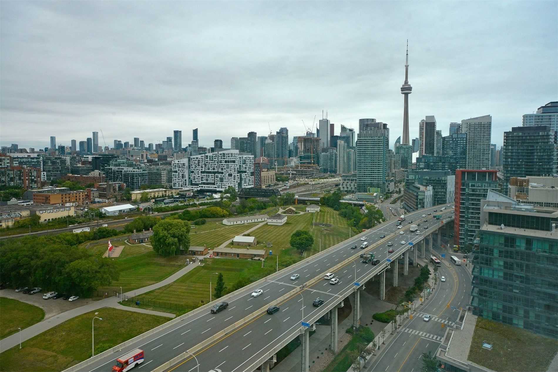 231 Fort York Blvd, #2310