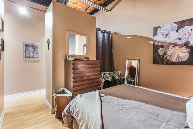 43 Hanna Ave, #334