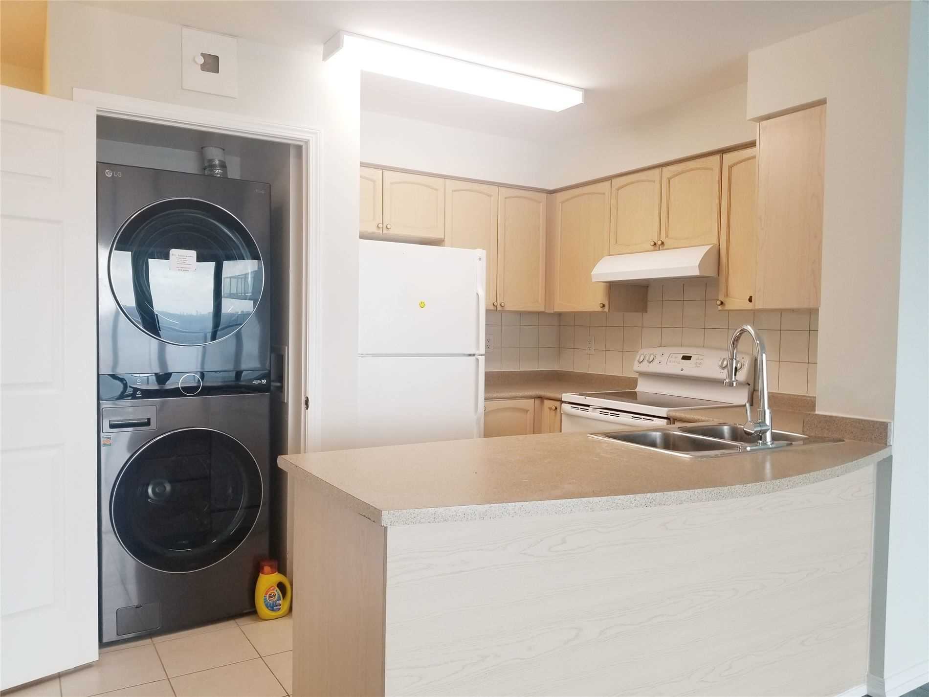 5508 Yonge St, #1702