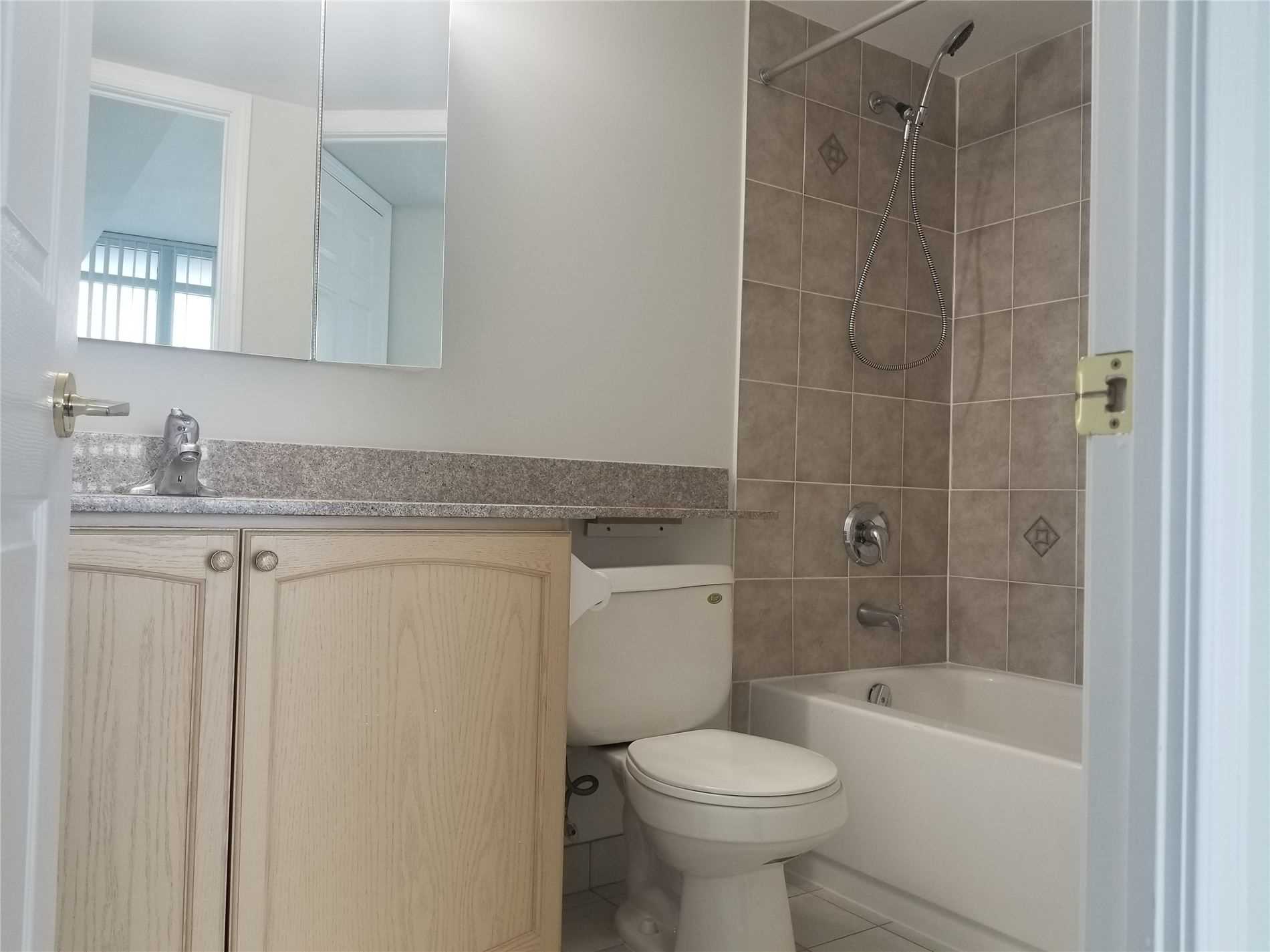 5508 Yonge St, #1702