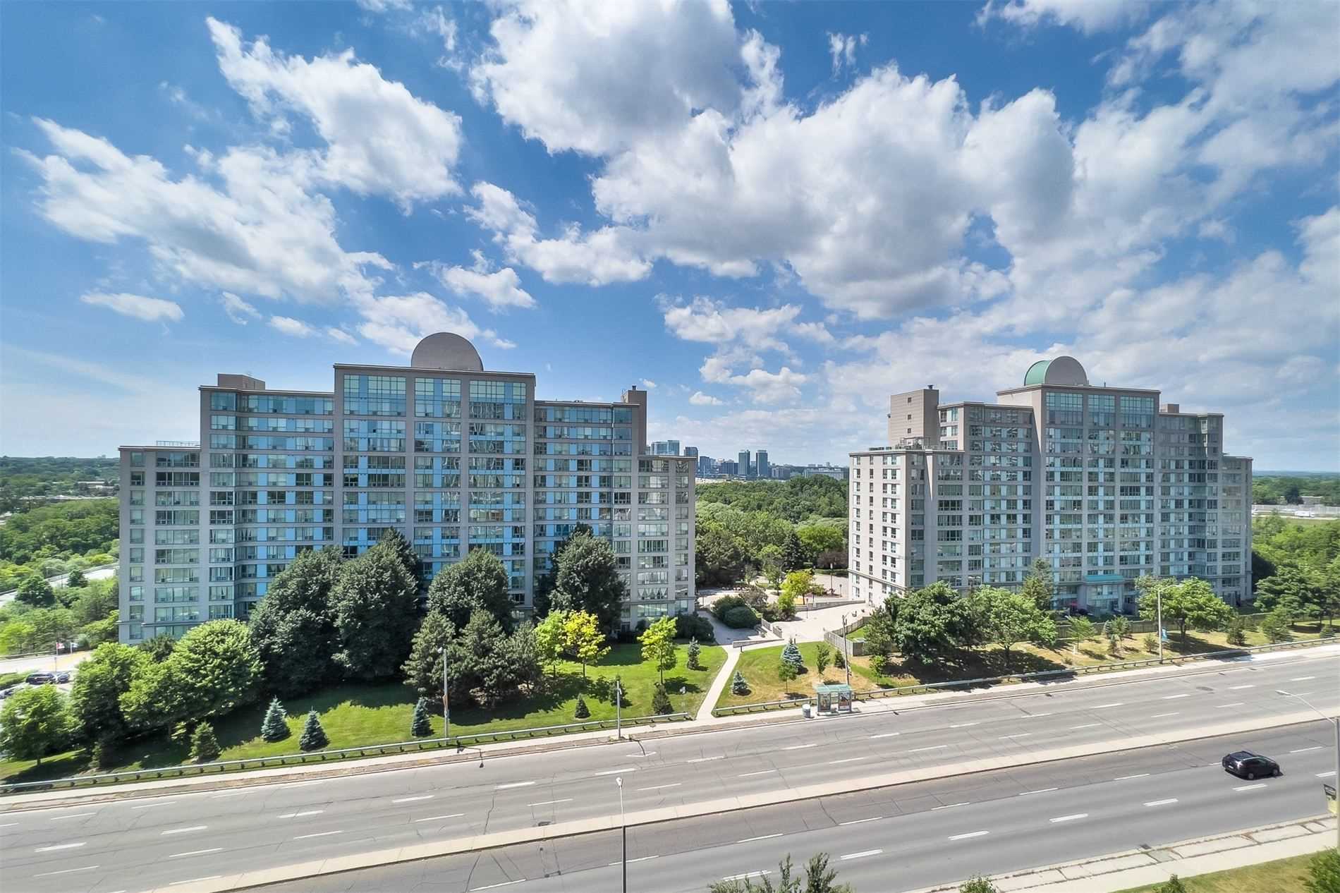 18 Graydon Hall Dr, #1004