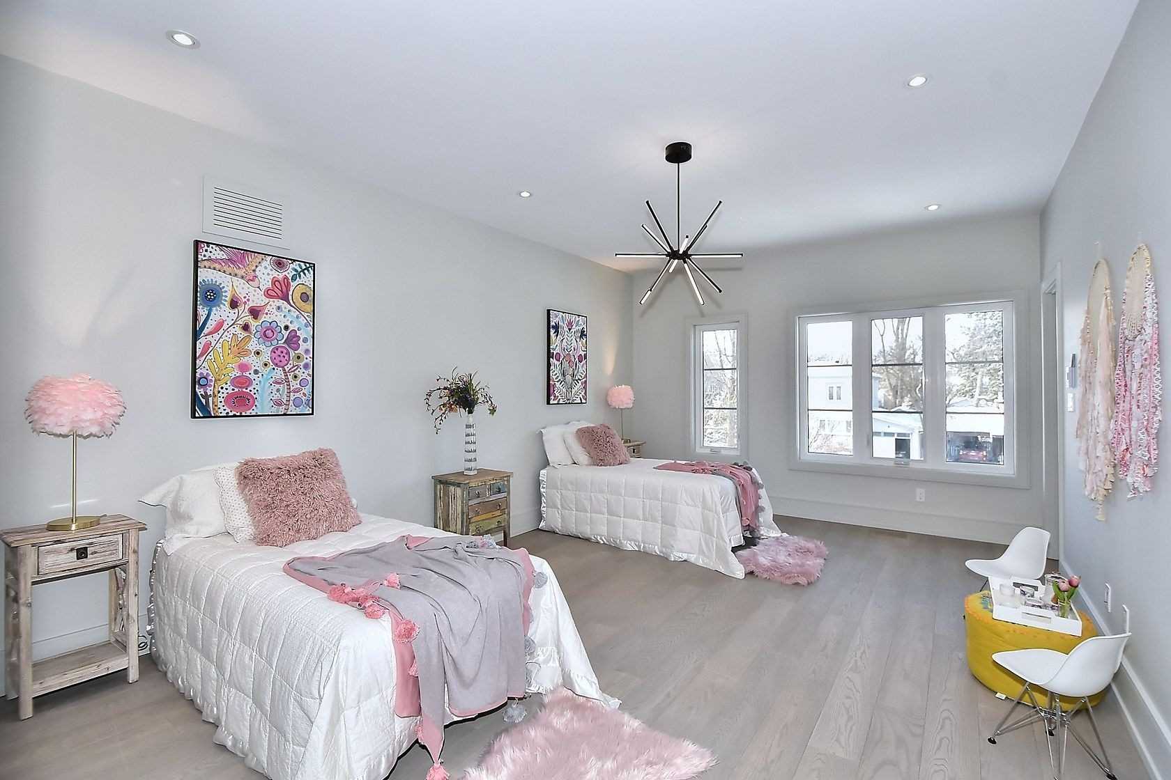 5 Norden Cres