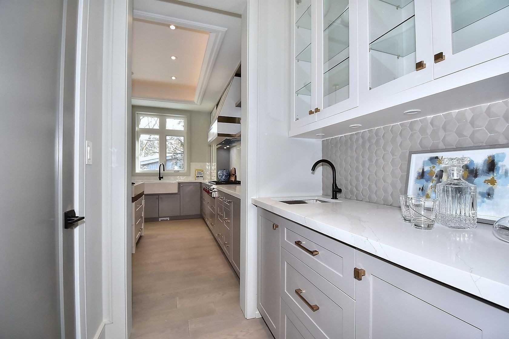 5 Norden Cres