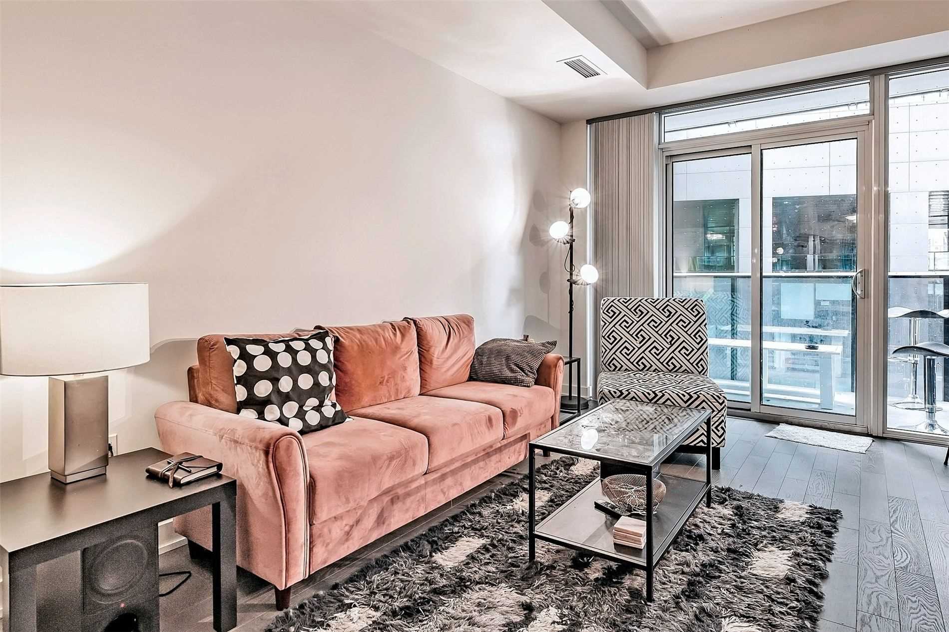 330 Richmond St W, #505