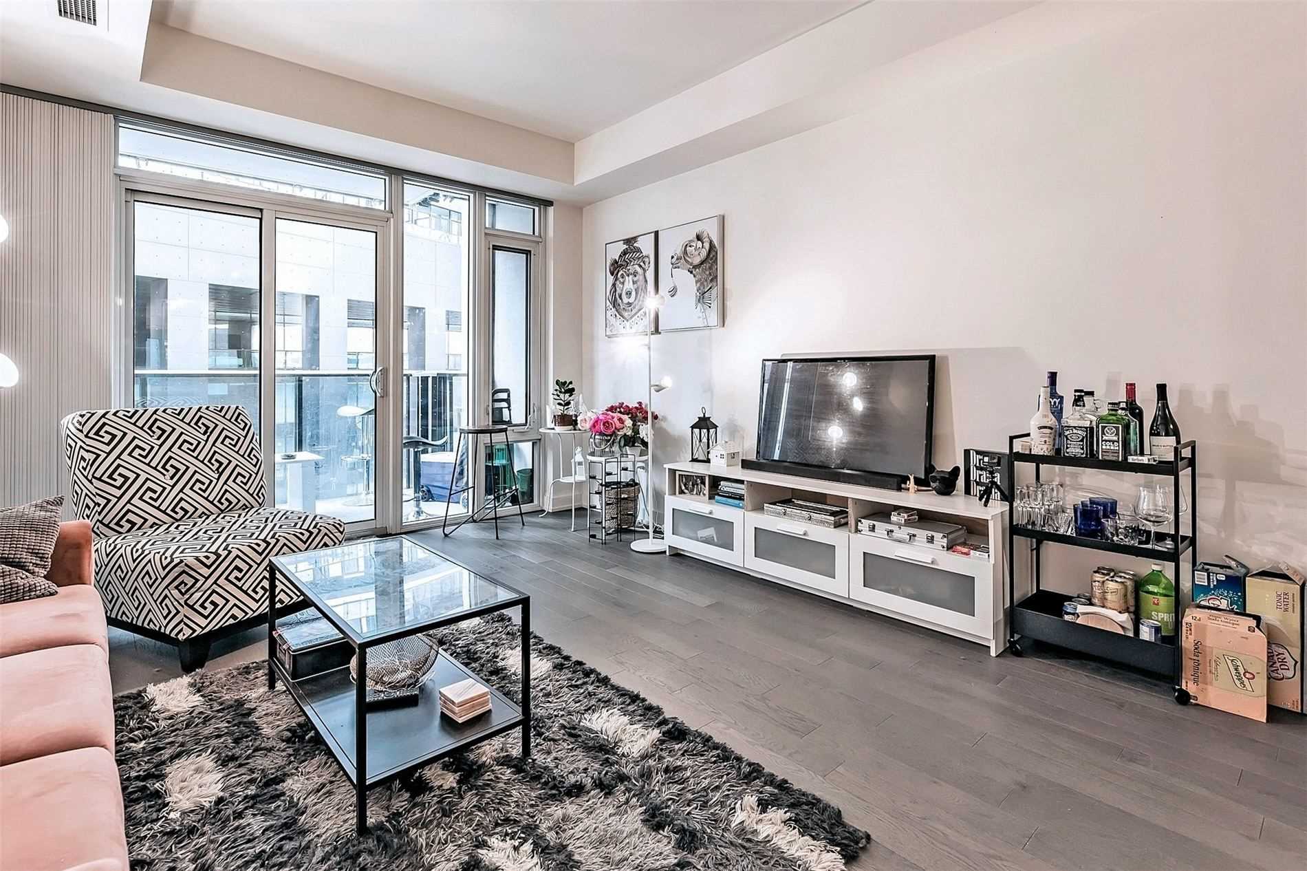 330 Richmond St W, #505