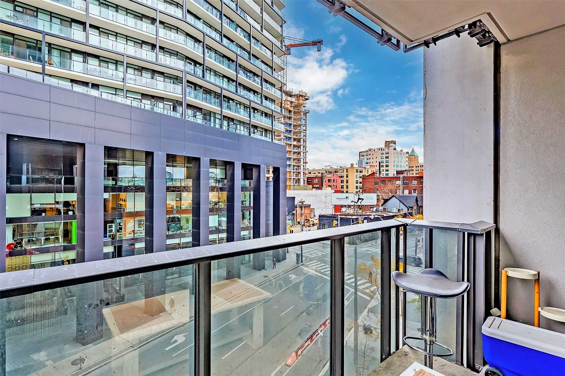 330 Richmond St W, #505