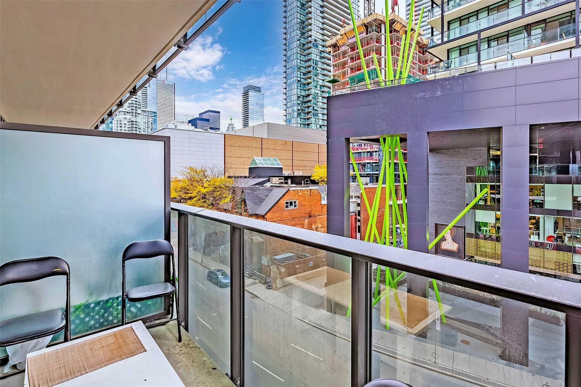 330 Richmond St W, #505