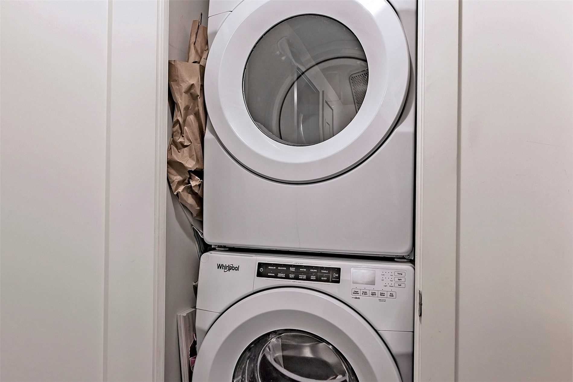 330 Richmond St W, #505