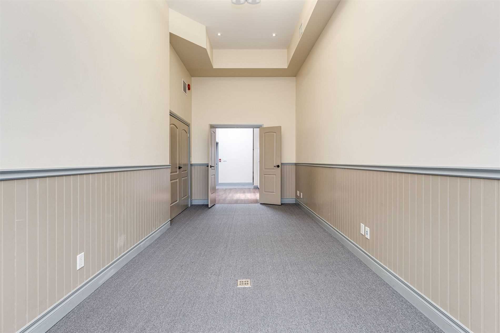 Listing C5702602 - Large Photo # 21