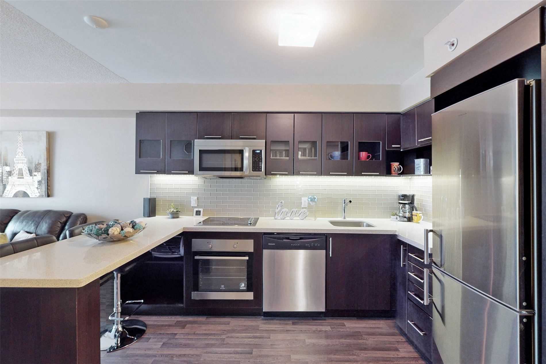 565 Wilson Ave, #207W