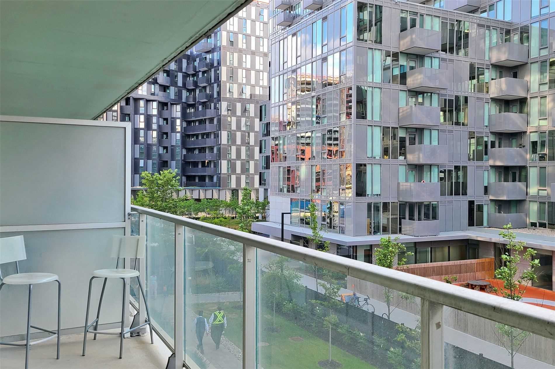 565 Wilson Ave, #207W