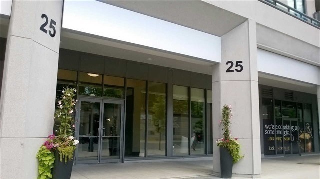 25 Lower Simcoe St, ##310