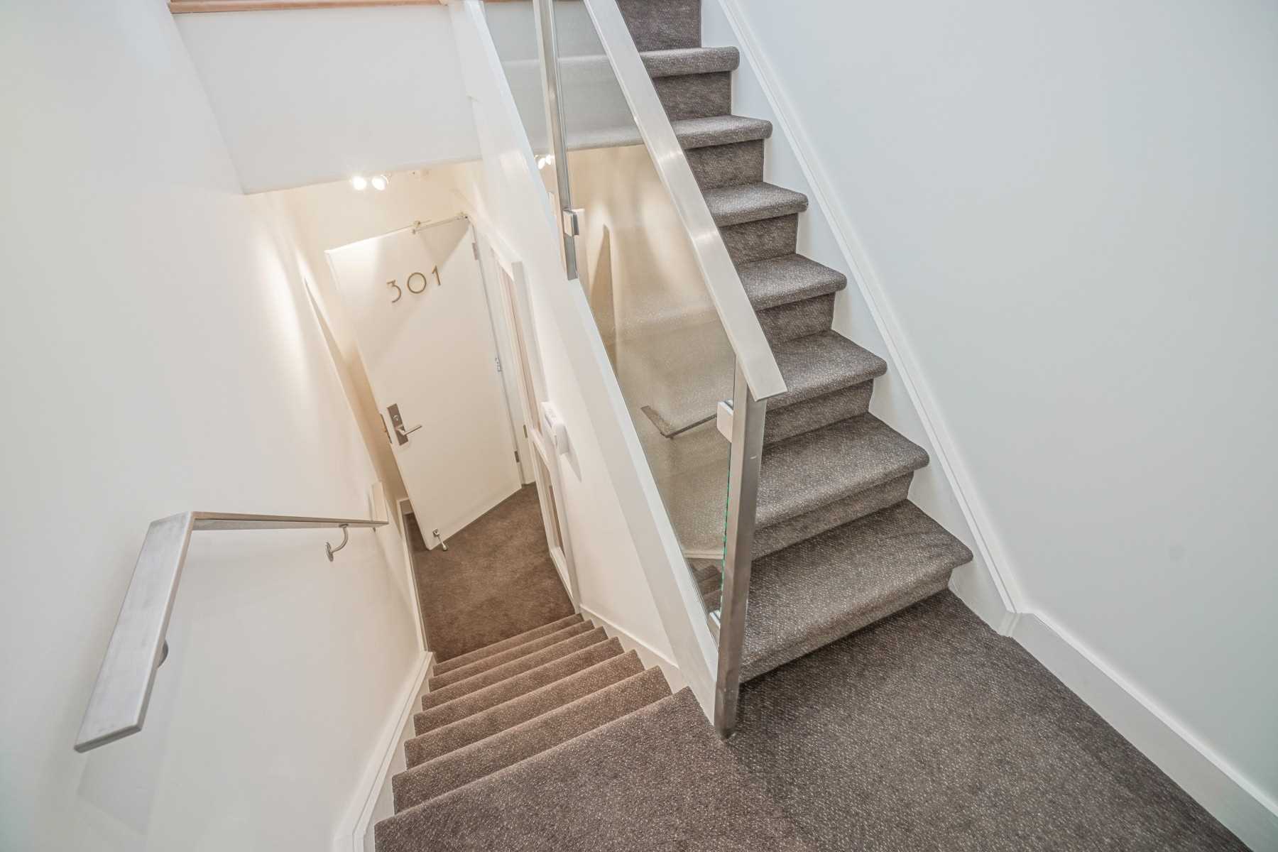 85 Admiral Rd, #301