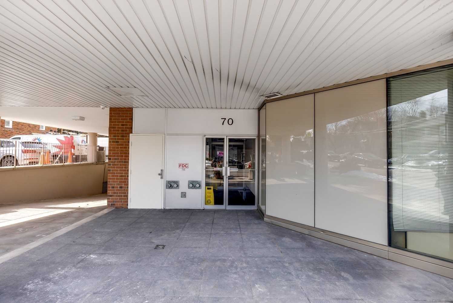 70 Elmsthorpe Ave, #202