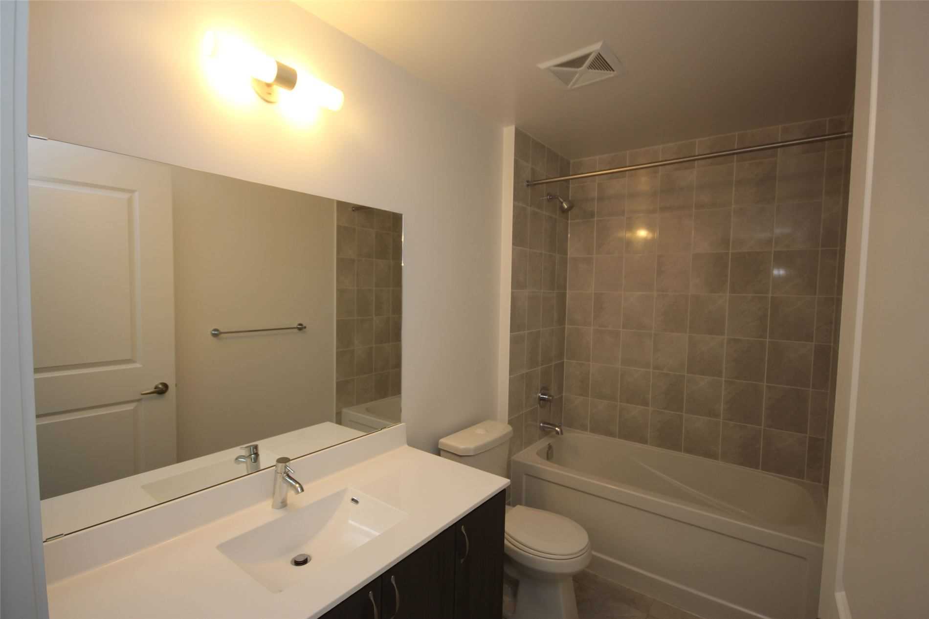 68 Merton St, #204