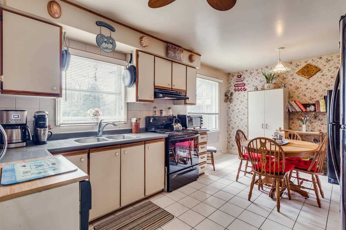 15 Allingham Gdns