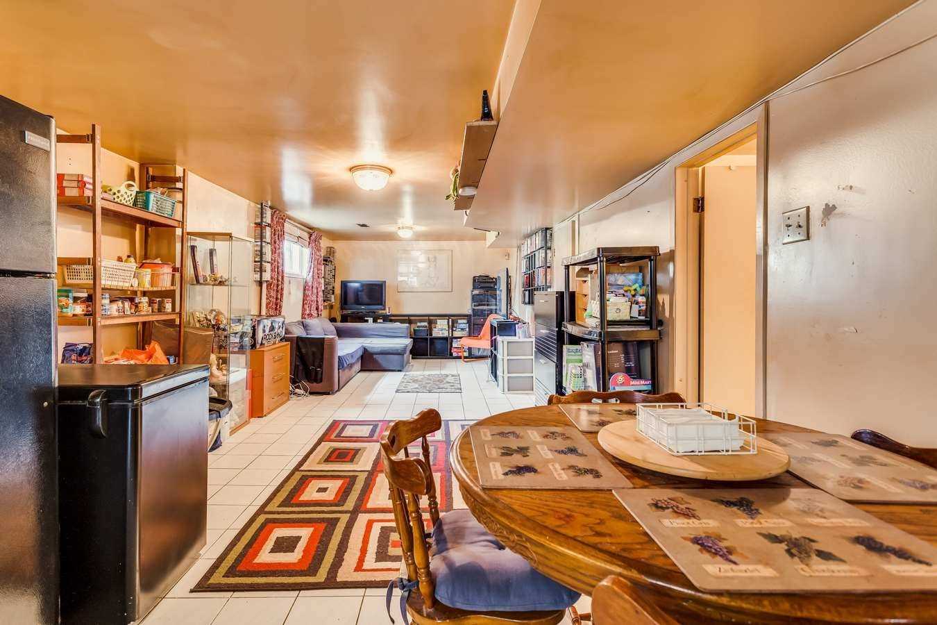 15 Allingham Gdns