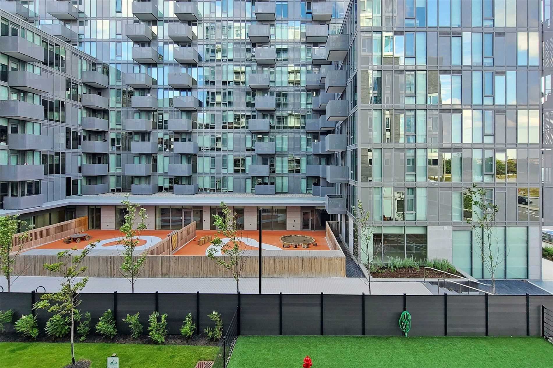 565 Wilson Ave, #207W
