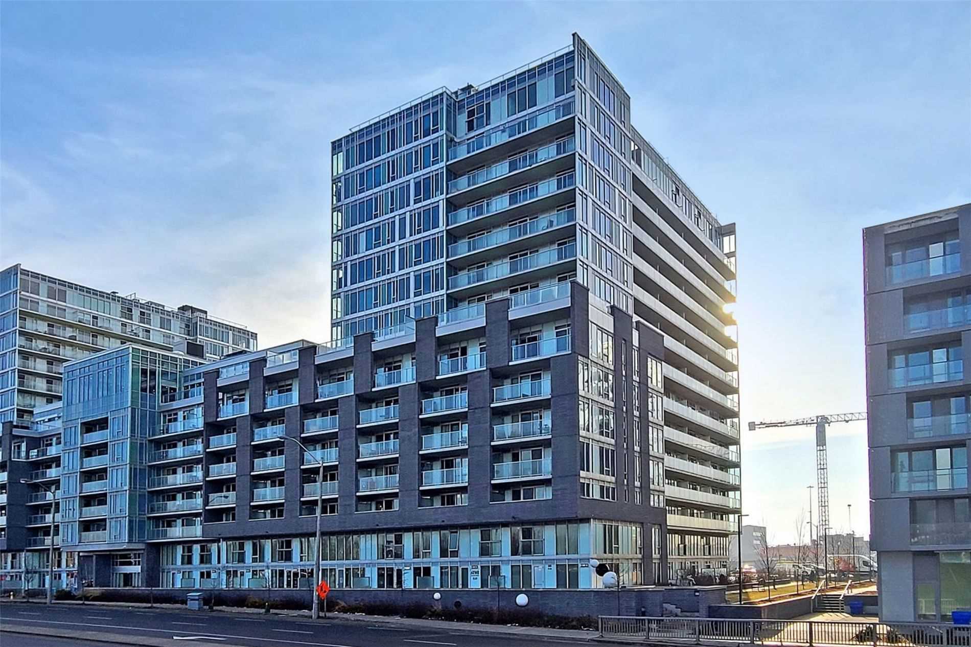 565 Wilson Ave, #207W