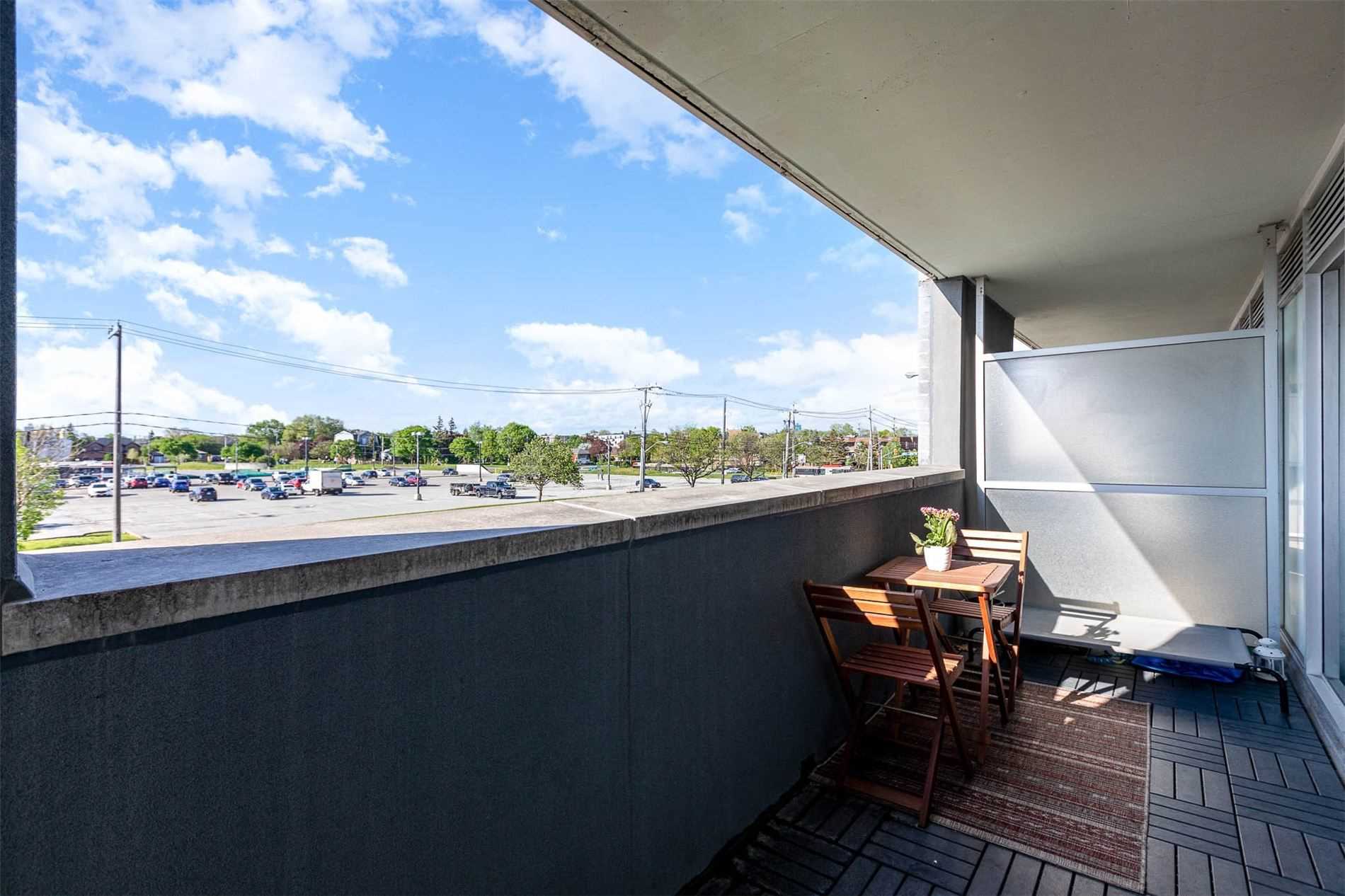 565 Wilson Ave, #W210