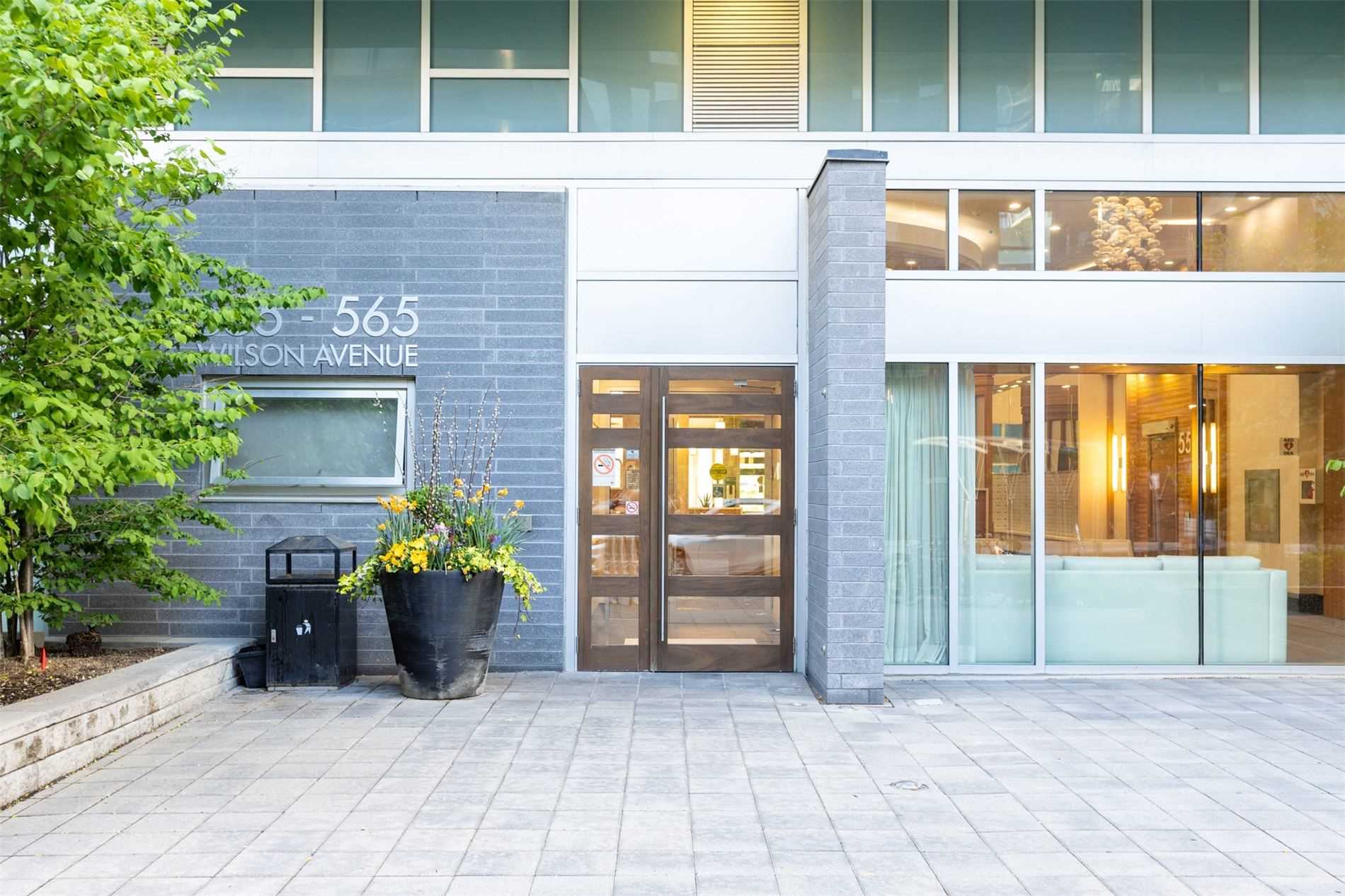 565 Wilson Ave, #W210
