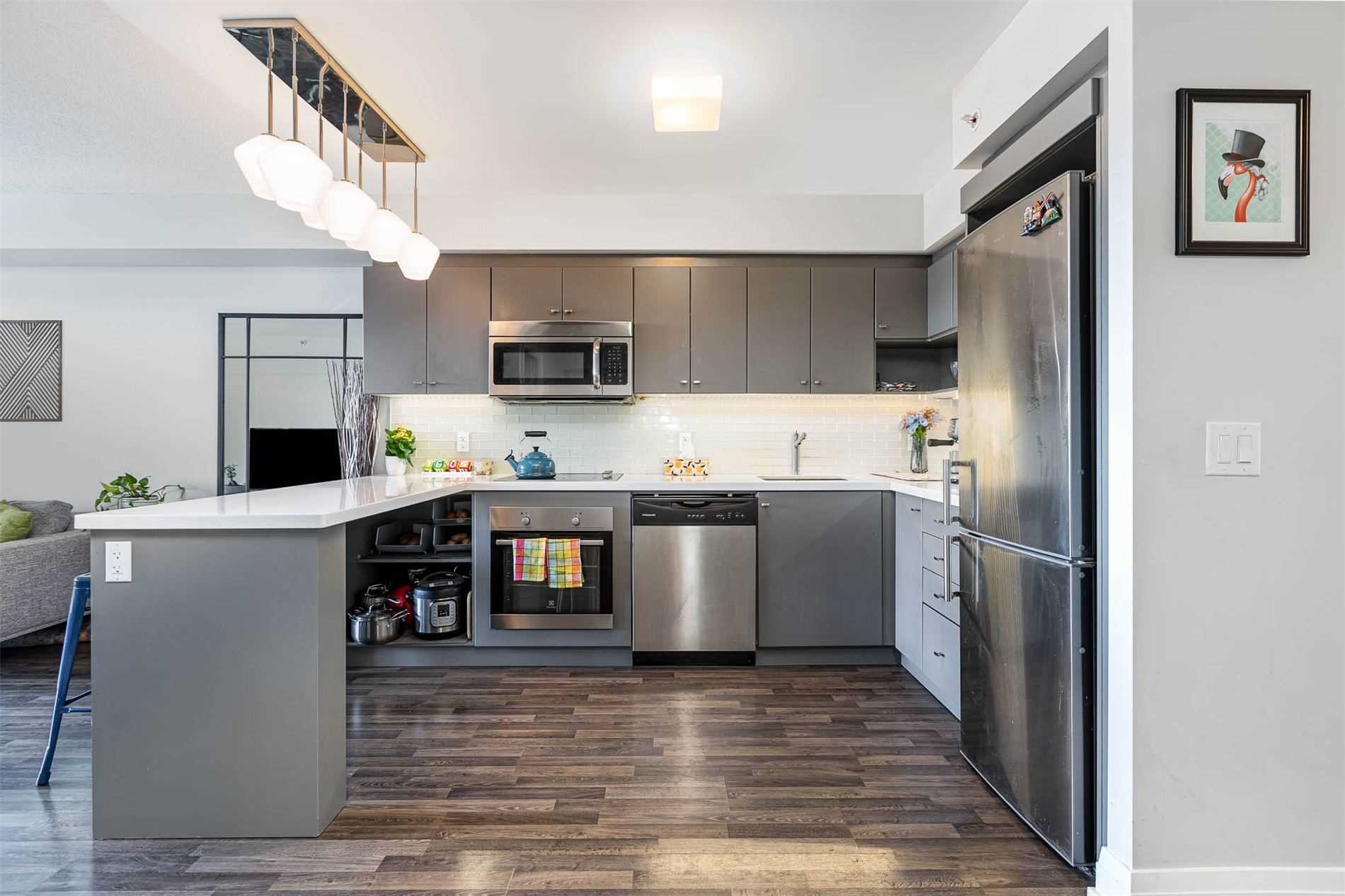 565 Wilson Ave, #W210