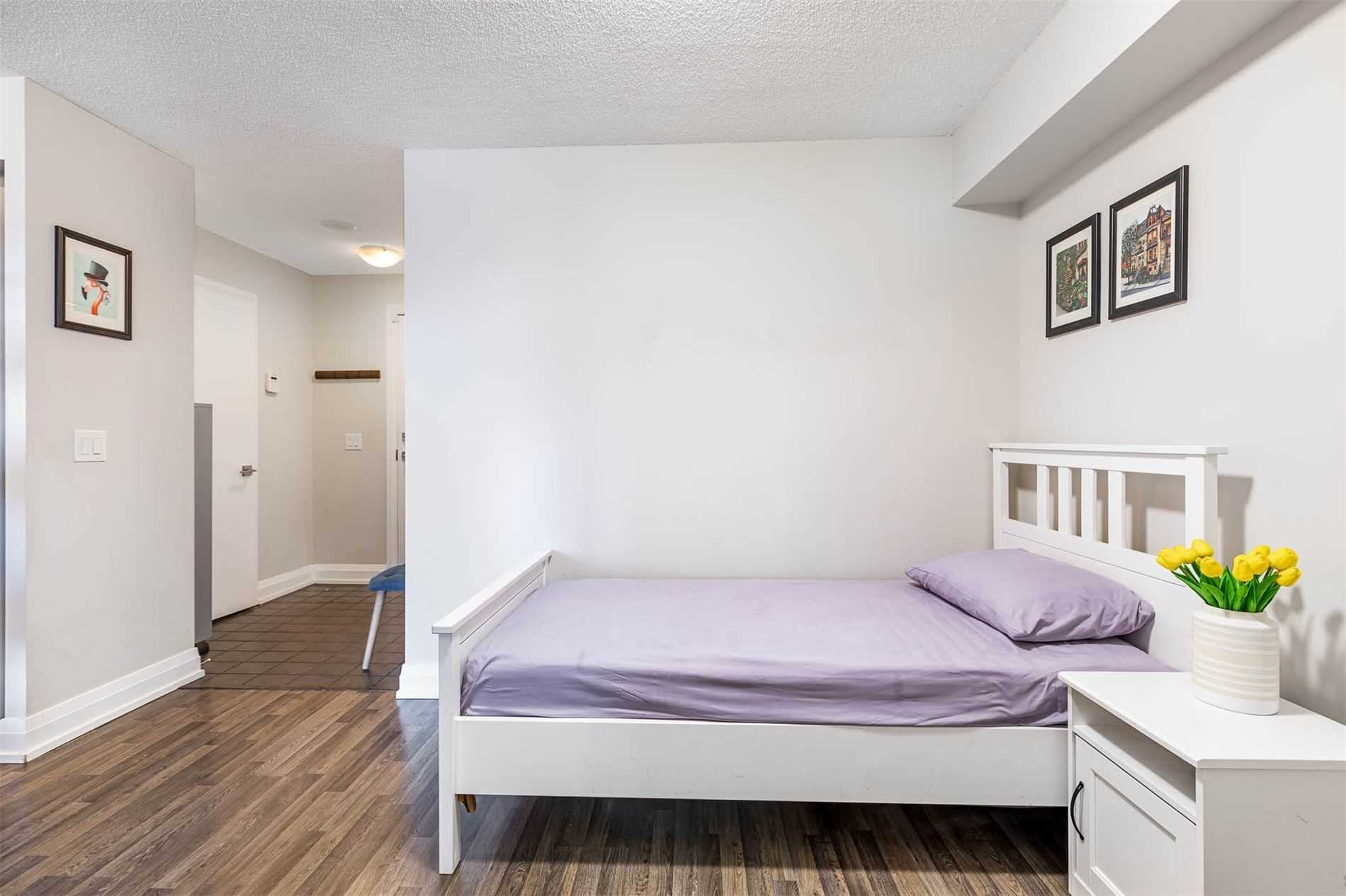 565 Wilson Ave, #W210