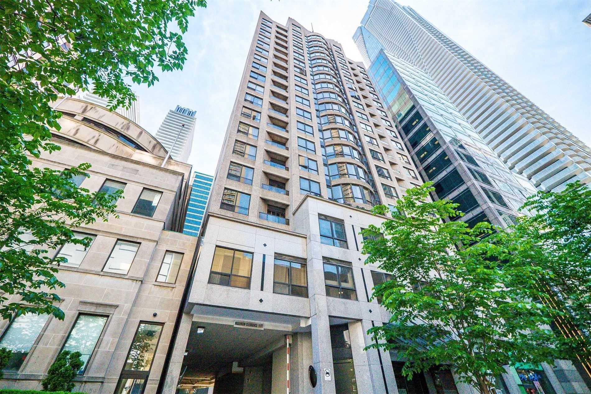55 Bloor St E, #Lph1